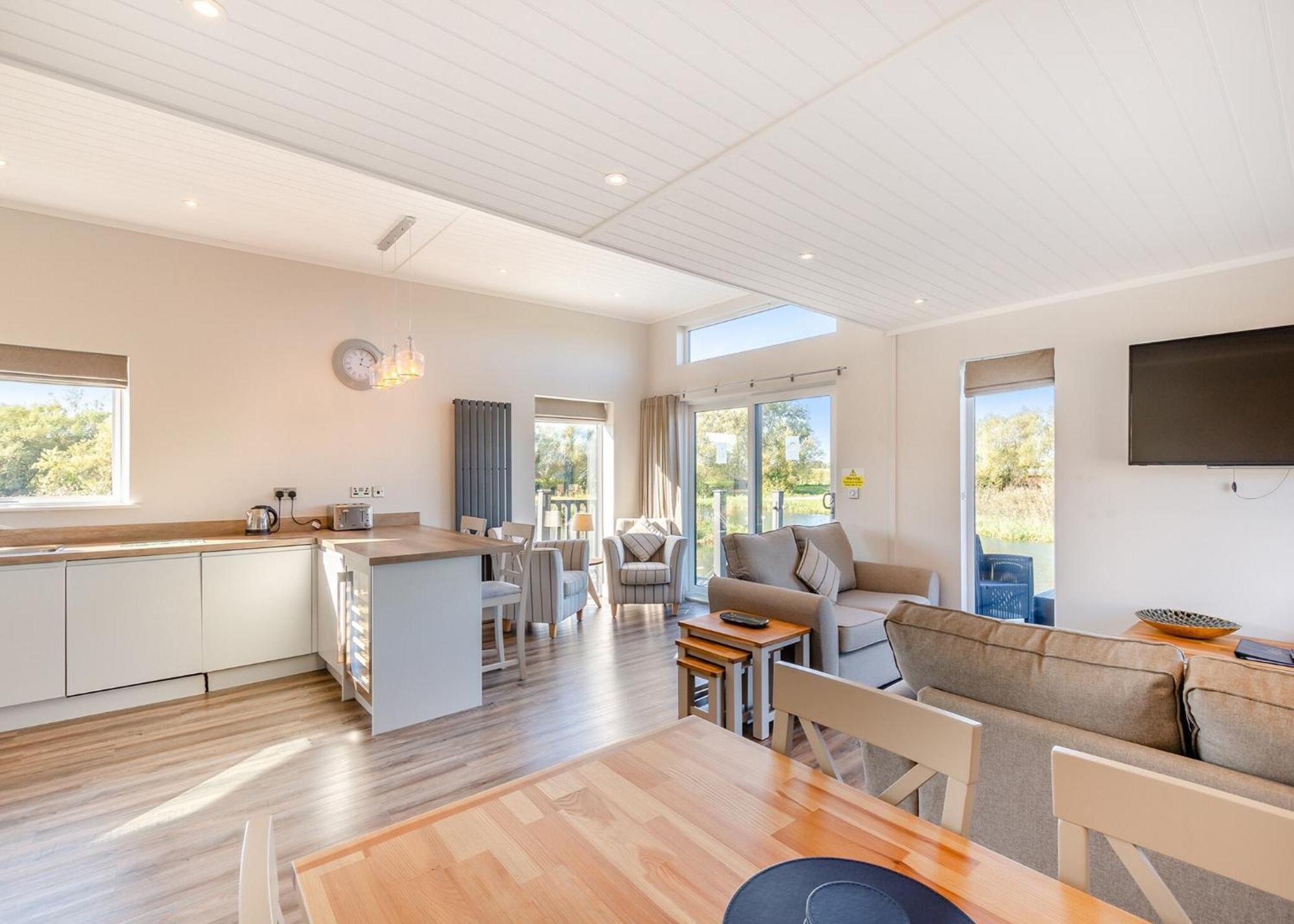 Waterside Hambleton Lakeside Lodges Poulton-le-Fylde Zimmer foto