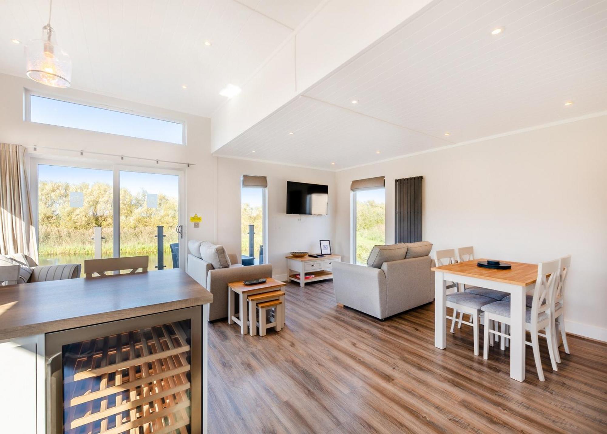 Waterside Hambleton Lakeside Lodges Poulton-le-Fylde Zimmer foto